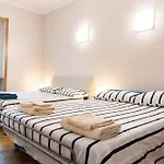 Ponte Mosca Apartments 2